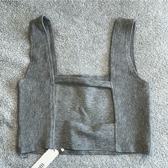 Glam Gray Skirt Set - Picture 5 of 9